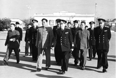 魏兰：忆有战略思想懂尖端技术的苏振华政委率专家赴苏取经