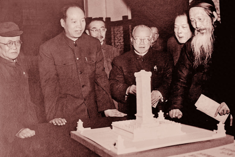 兴建人民英雄纪念碑：践行人民史观的生动历程