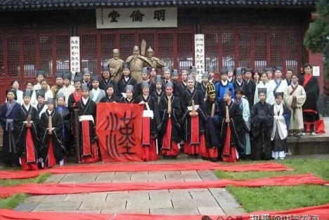 为何某些专家总要矮化我们民族和文明？