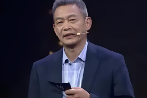余云辉：从“经济生命树理论”看如何解决振兴实体经济等问题
