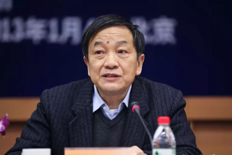 李慎明：必须坚持问题导向，不断提出真正解决问题的新理念新思路新办法