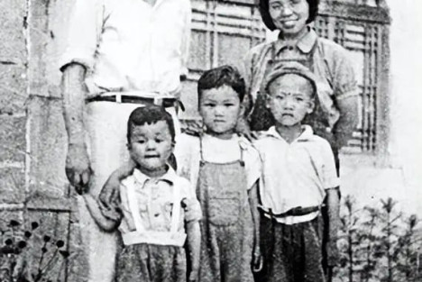 秦铁：短暂的辉煌：我的父亲博古