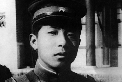 张学良援助陕北红军