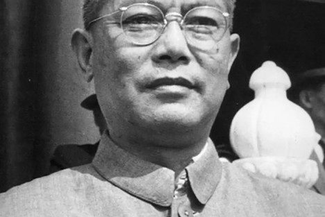 李先念为何称自己是“木匠博士”？