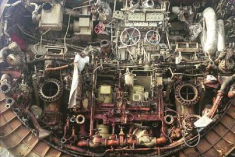 “中国借鉴美国核潜艇玩具模型”的说法是立不住的！