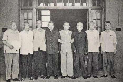 在政协专治文史：特赦战犯们的“革命工作”