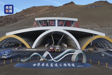 “天山那头有人民”为何火出圈？因为它呼应了“为民造福是最大政绩”