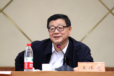 王伟光：为什么“政治路线确立之后，干部就是决定的因素”？