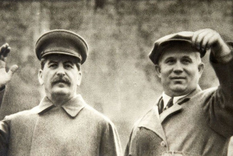 俄罗斯社会对斯大林、赫鲁晓夫评价上呈“两极分化”趋势