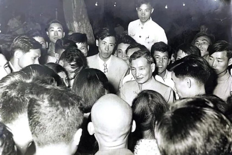 一次特别的现场调研：陈云与售货员面对面