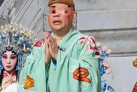 郭德纲恶意篡改红歌抖包袱，翻车了！