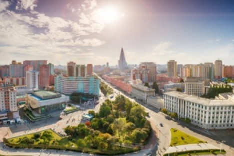 朝鲜是如何进一步加强社会主义自立经济的威力的？