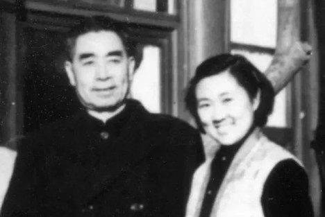 周秉德：伯父周恩来劝祖父沈钧儒当个党外的布尔什维克