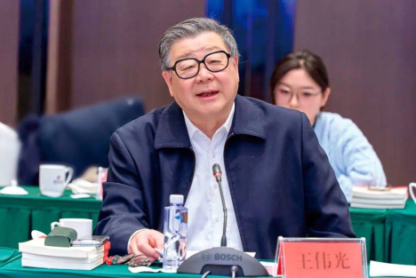 王伟光：实现第二个结合，须有扬弃的观点