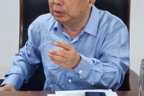 邓纯东发言：坚持和加强党的全面领导是习近平党建思想的重要内容