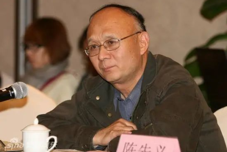 陈先义：伟人荧幕形象的塑造，绝不容资本裹挟