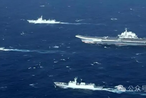 日本碰瓷辽宁舰想出风头，结果却出尽了洋相！