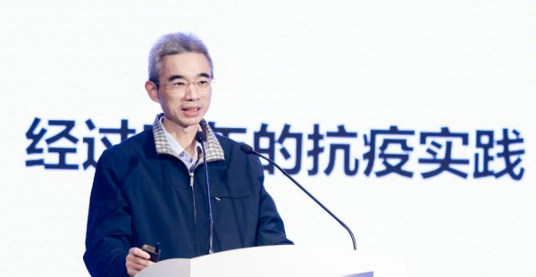 吴尊友：一波三折
