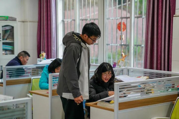 “燃灯”接力:2026年,张桂梅老师有了一个新愿望