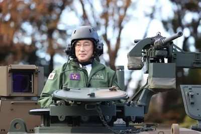 清江游:日本部署千枚远程导弹为了谁?