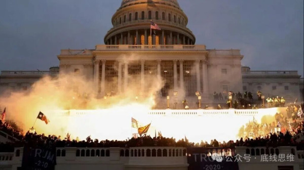 西方经济学的教材,是被西方自己烧掉的