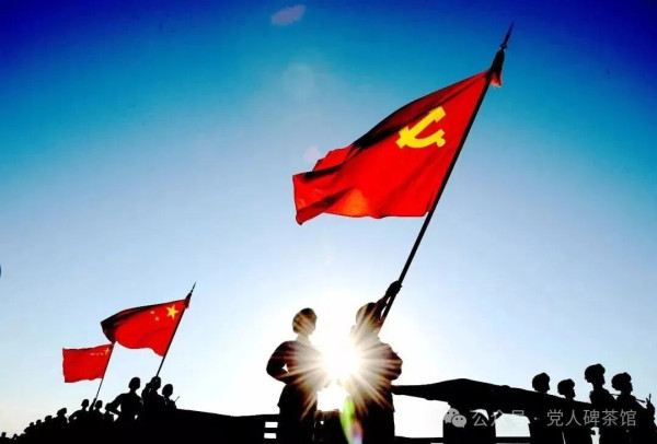 人民军队独一无二！不同于“国军”，不同于苏军