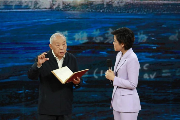 不接受“核潜艇之父”的称谓，彭士禄总说，“我顶多算是一颗螺丝钉！”