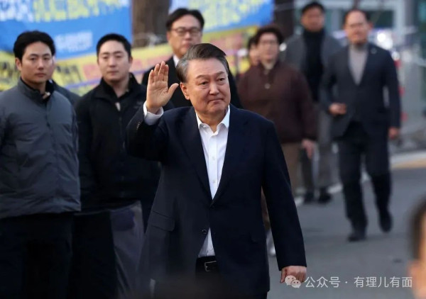 韩德洙复职，韩国乱局依然难出头