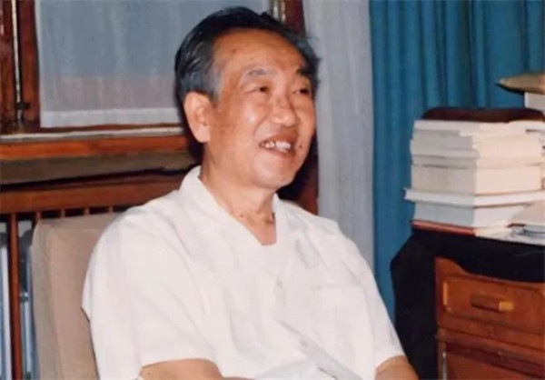 王任重伯伯：我心目中的“北京老王”