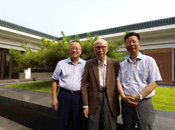 全根先:国家图书馆卅六载感遇记