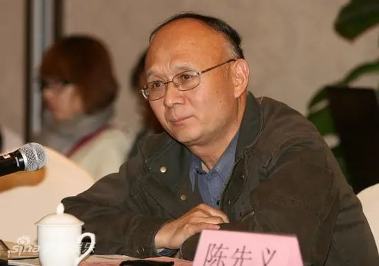 陈先义：伟人荧幕形象的塑造，绝不容资本裹挟