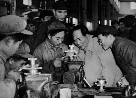 毛主席时代的中国是世界第几大经济体？