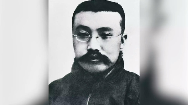 反动军阀与帝国主义合谋逮捕杀害李大钊