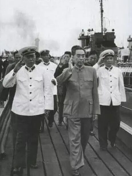 周恩来《海军说》与海洋国防