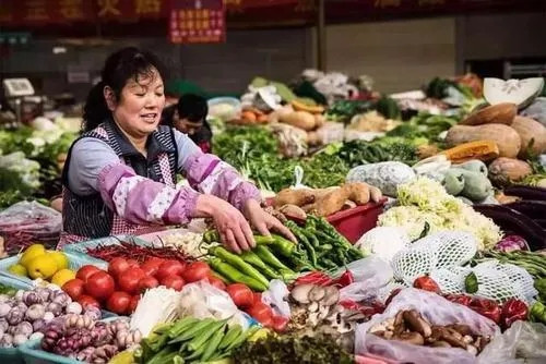 李光满:资本巨头通过巨额补贴和低价倾销抢占菜市场,断绝小商贩生路!政府在哪里?