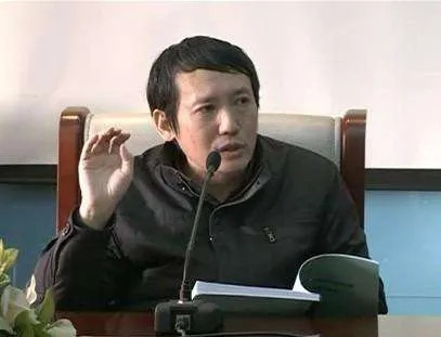 社科院经济学家杨斌评论:认清美国衰败才能避免落入其精心设下的自杀性苦肉计陷阱