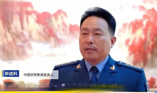 他第5次下水救人前，给母亲重重磕了一个头！