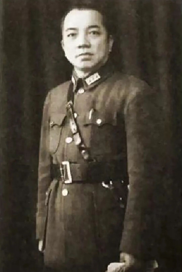 1949年国共和谈,李济深劝告李宗仁白崇禧:一切听毛主席的!