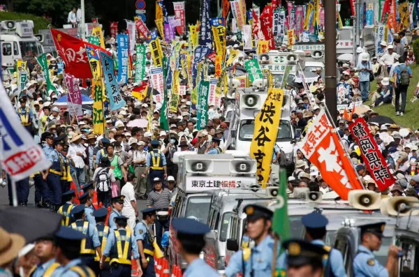 必须坚决粉碎日本右翼的核野心