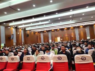 中国红色文化研究会老山精神专业委员会进云南高校宣讲红色文化