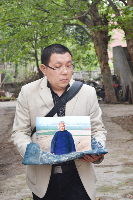 周喜俊:大爱筑长城