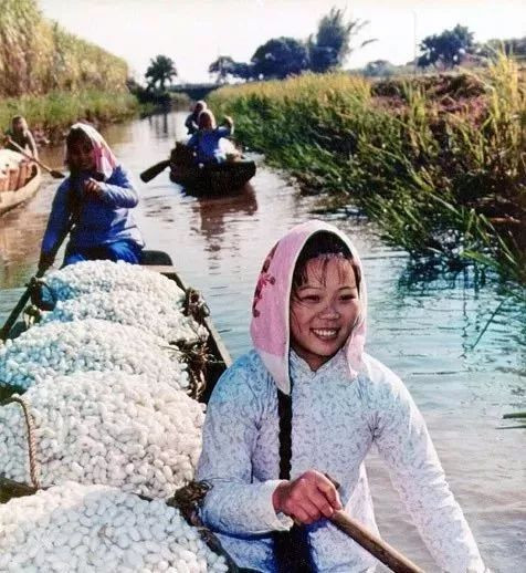 毛主席时代的美女:青春质朴健康