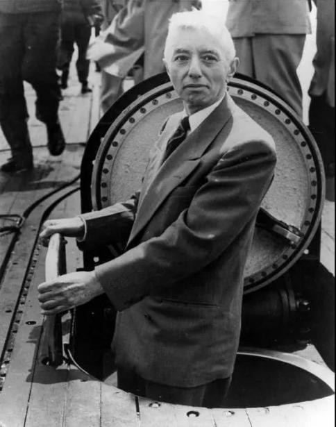 曹志荣：我给美国“核海军之父”里科弗当翻译