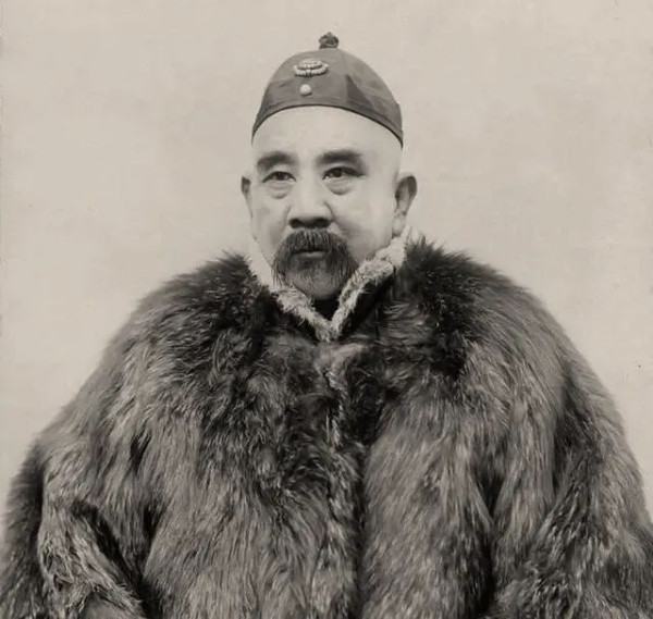 民国军阀敛财够疯狂