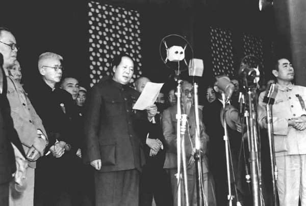 怎样算毛泽东时代的“穷账”？