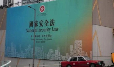 梁振英:爱国者治港天经地义,反对派再怎么挑战底线也没用