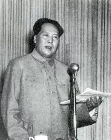 毛主席：“抗美援朝战争是个大学校”
