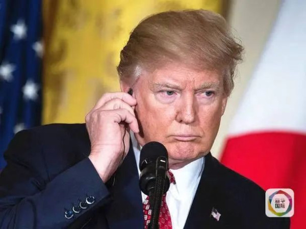 特朗普“愿飞北京”背后：一场自导自演的“关税悲喜剧”