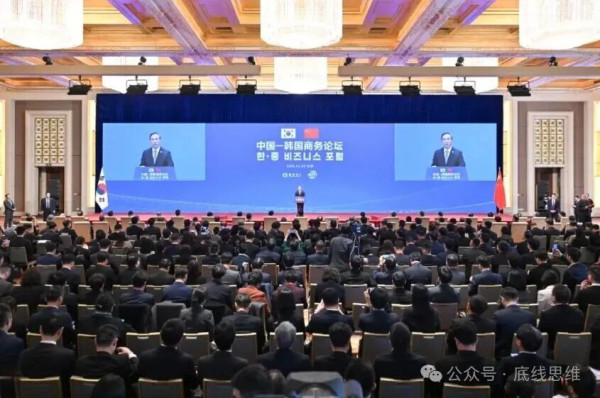 美国“出口”最多的两样东西，一是美元，二是欺骗