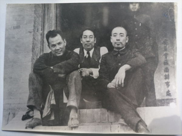 1937年周恩来与蒋介石的交锋